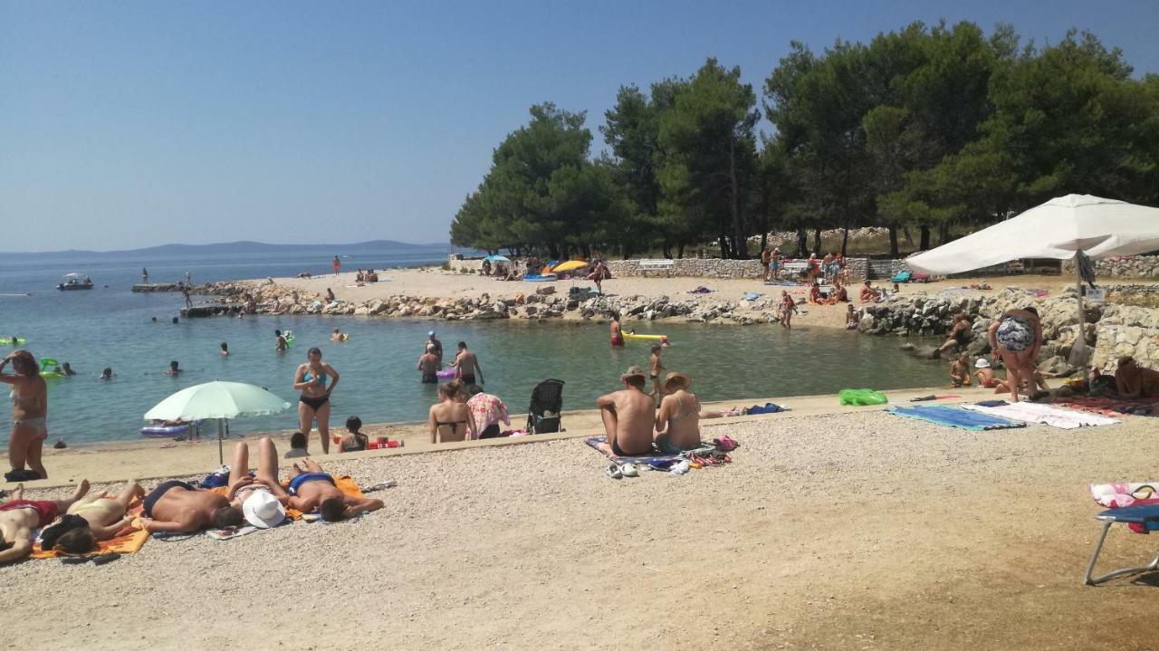 Apartman Jadranka Vir Esterno foto